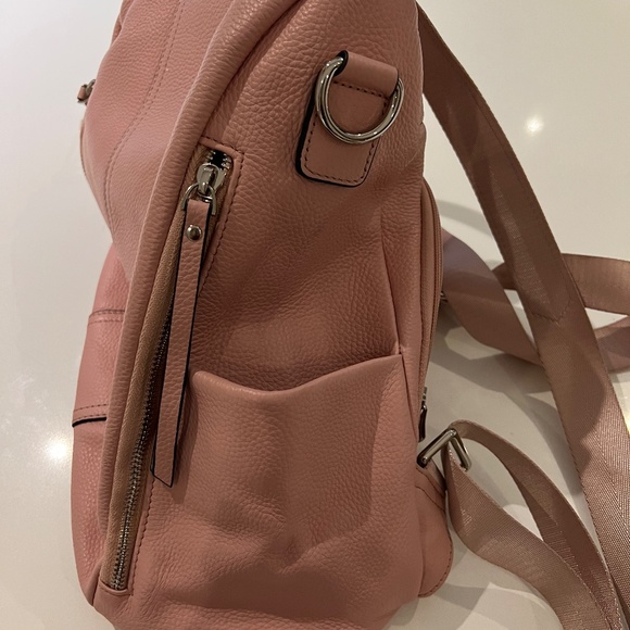 S-Zone Backpack - Picture 3 of 8